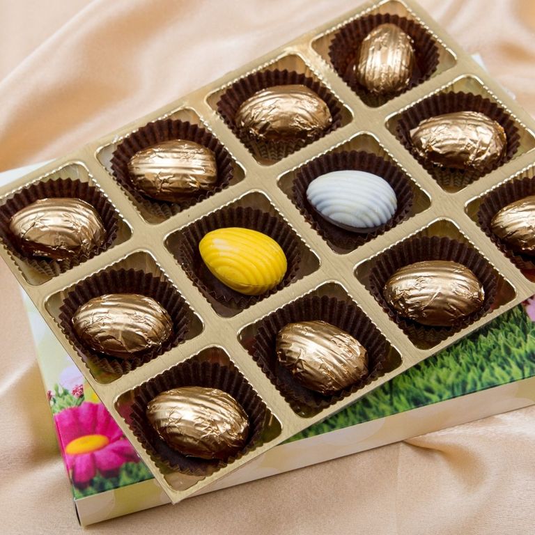 Easter Chocolate Egg Gift Box 2nd image